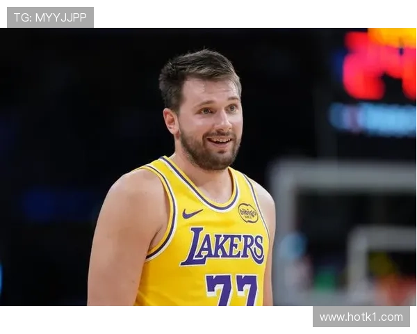 扬尼斯挡拆拉开空间提升突破效率显著领先东契奇