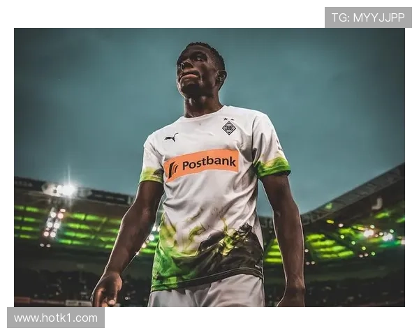 斯科尔斯直塞撕开后防优于本赛季中场